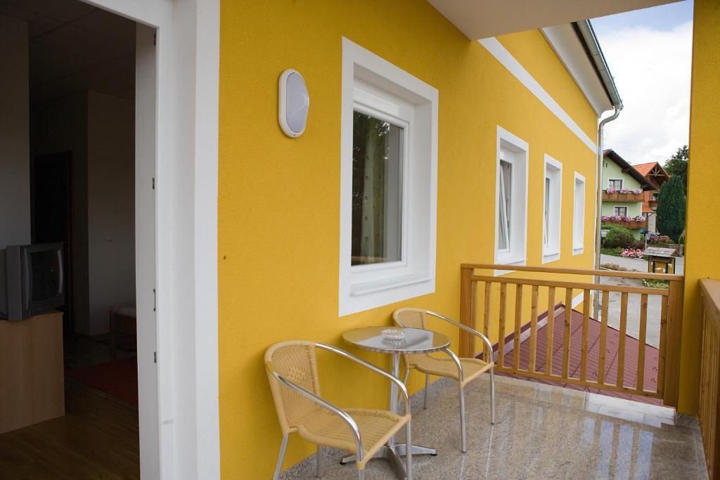 Dorfwirt Hotell Sankt Marein bei Graz Exteriör bild